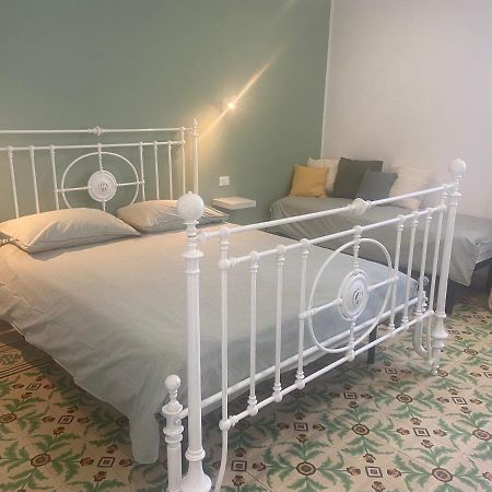 Appartamento Bradamante Little Tower Trapani Esterno foto